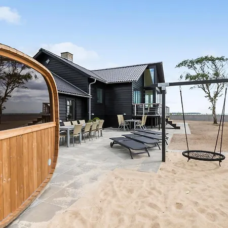 Front In With Sauna 펜션 에벨토프트