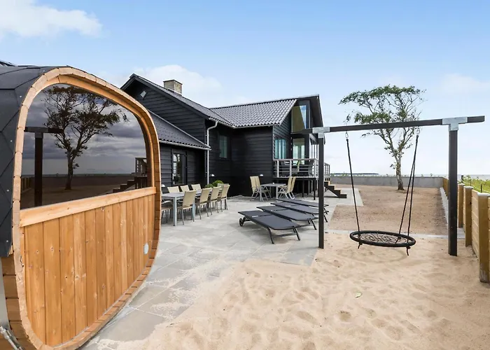 7 Bedroom Cozy In Holiday home Ebeltoft